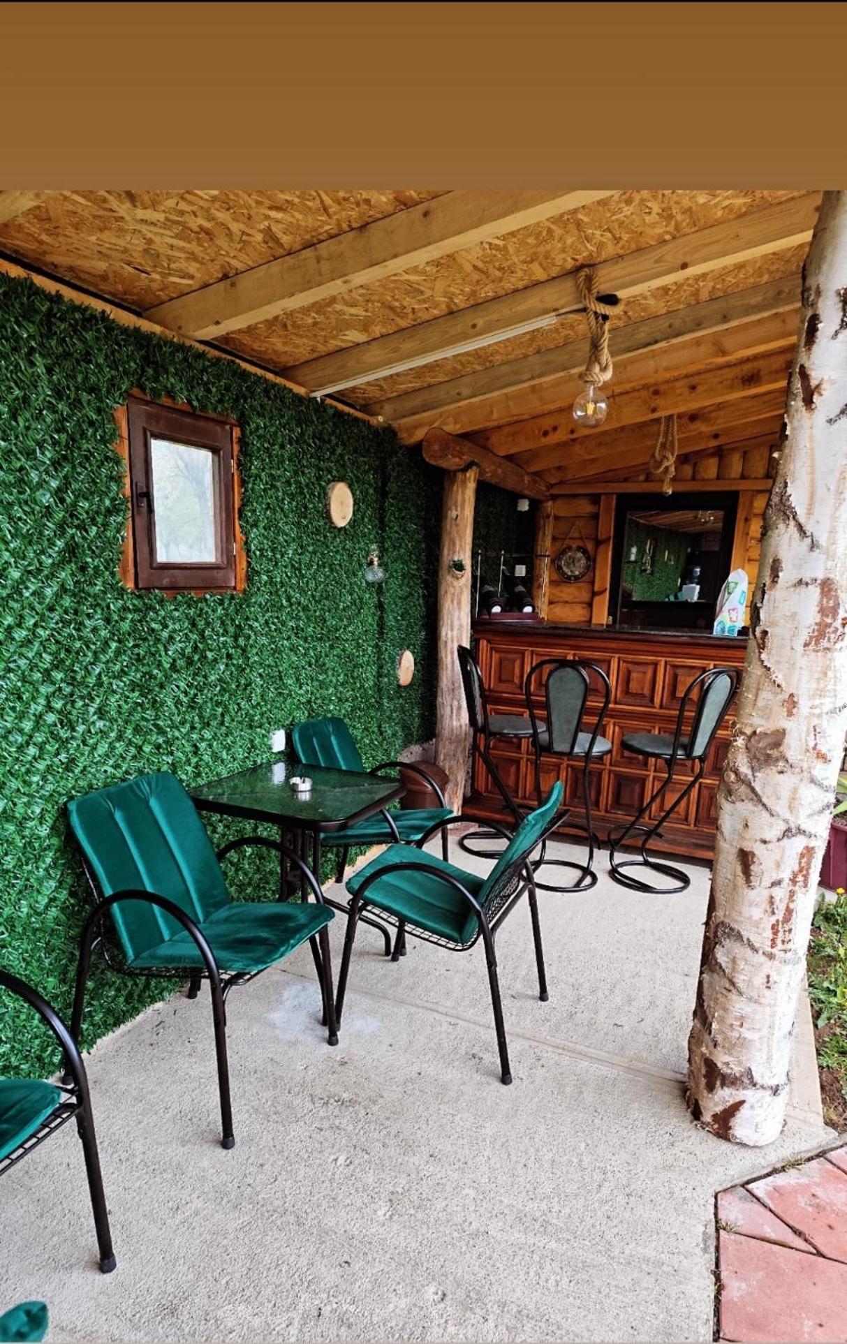 Holiday Bungalows & Food Plav Kültér fotó
